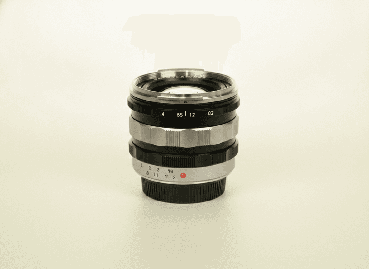 Voigtlander Nokton 35mm F1.2 (E)